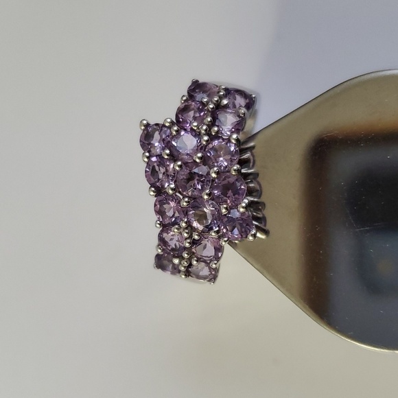 Gorgeous 10K Gold Princess Amethyst Ring - Picture 4 of 8